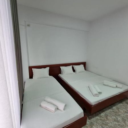 Ideal Apartments & Rooms Sarande Bagian luar foto